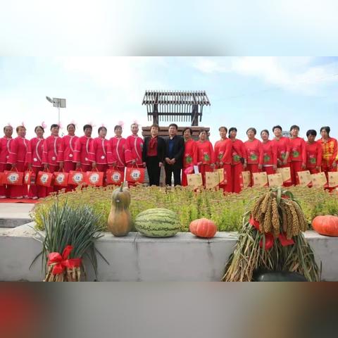 巾帼风采,风控剖析、解释与落实2025港澳免费资料大全，警惕欺诈套路危害2025年全年资料大全软件介绍乡村振兴
