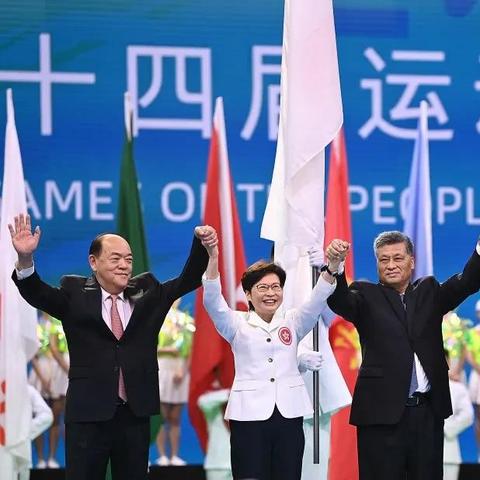 2025新澳门期期准：猪、兔、蛇、猴